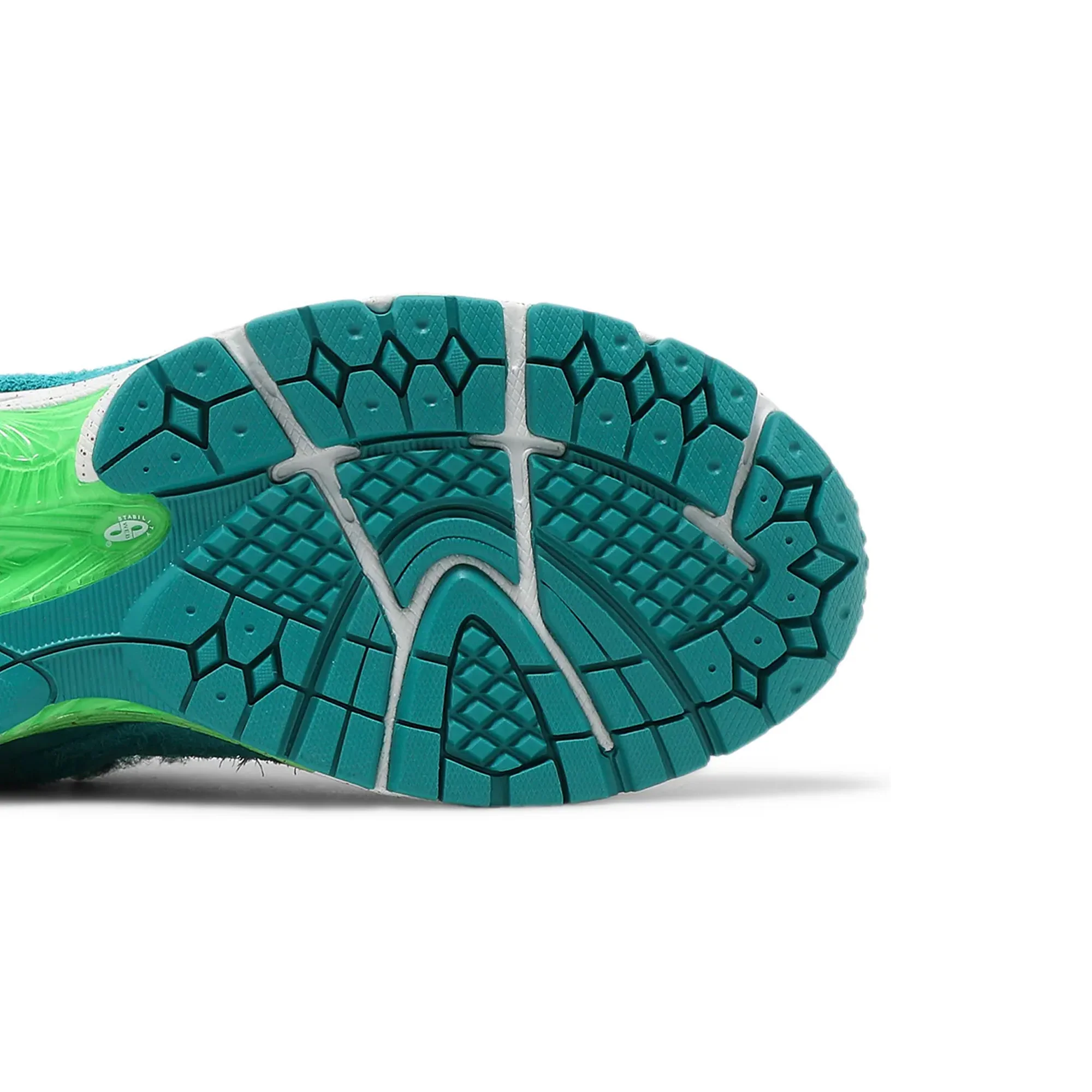 2002R x Salehe Bembury 'Water Be The Guide' (2021) - Image 8