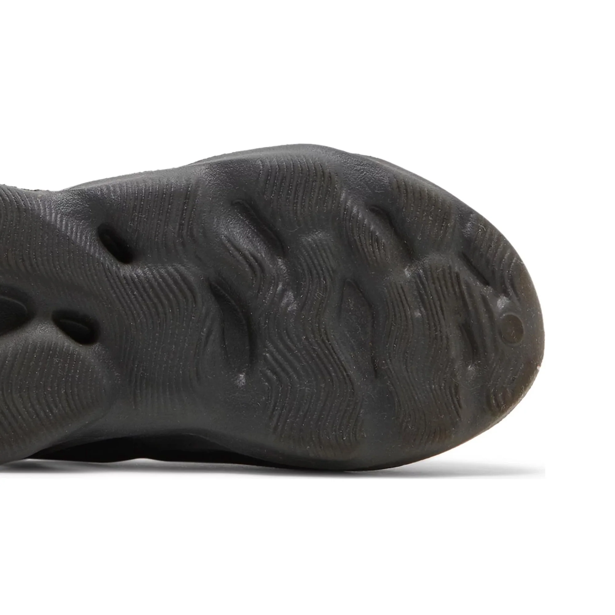 Adidas Yeezy Foam RNR 'Onyx' PS (2024) - Image 8