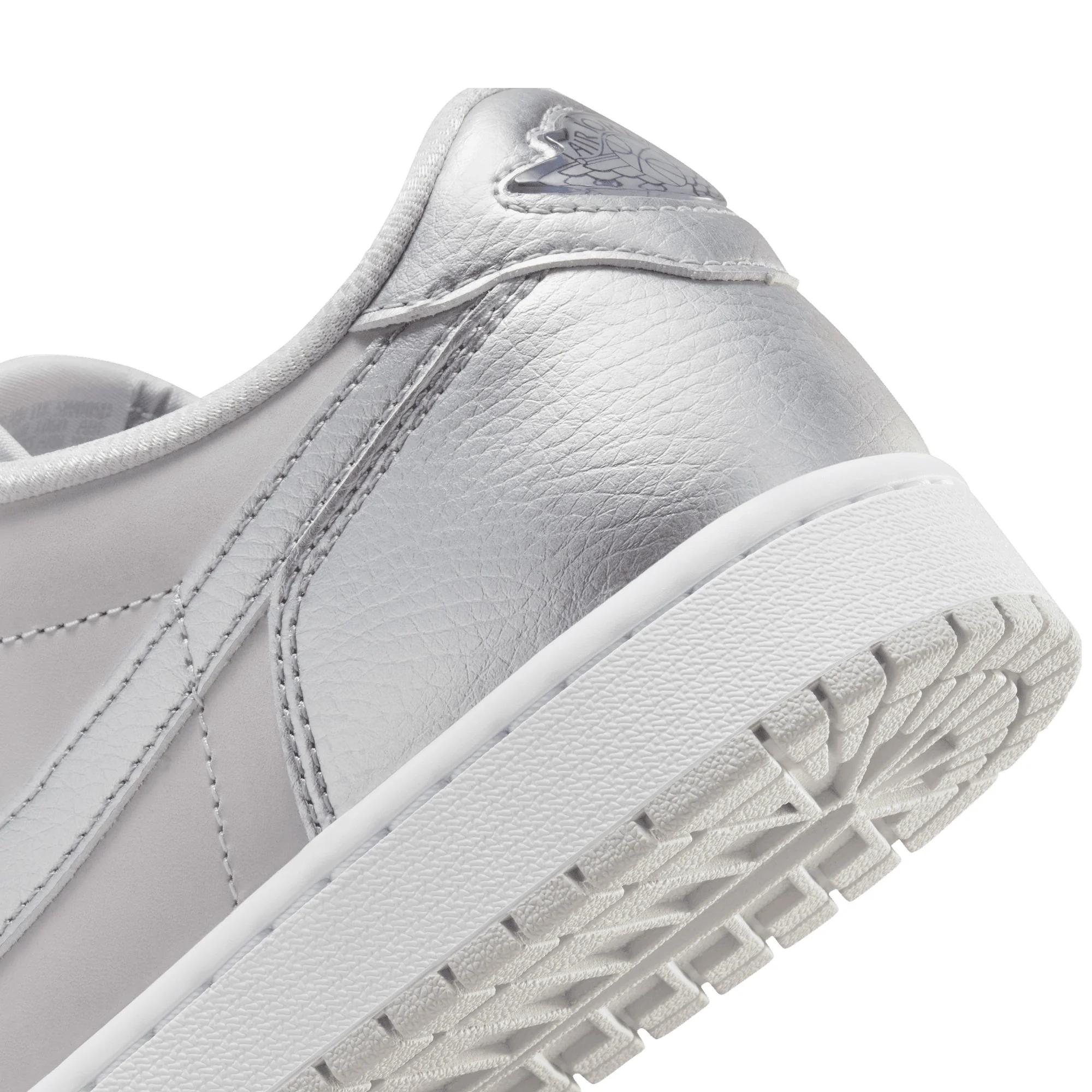 Air Jordan 1 Low OG 'Metallic Silver' (2024) - Image 8
