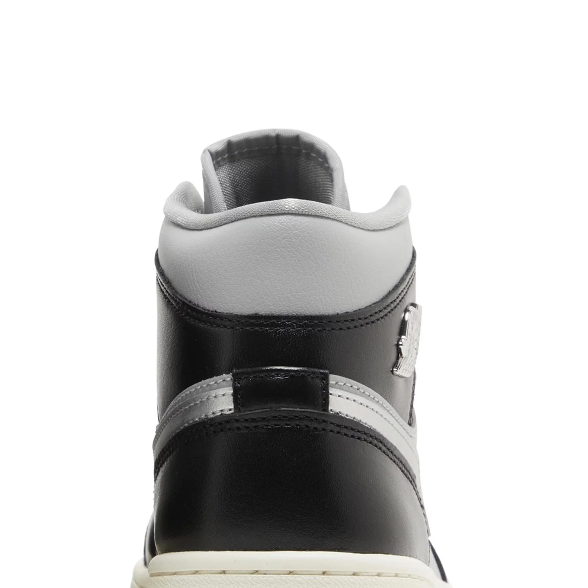 Air Jordan 1 Mid SE 'Black Metallic Silver' Women's (2023) - Image 7
