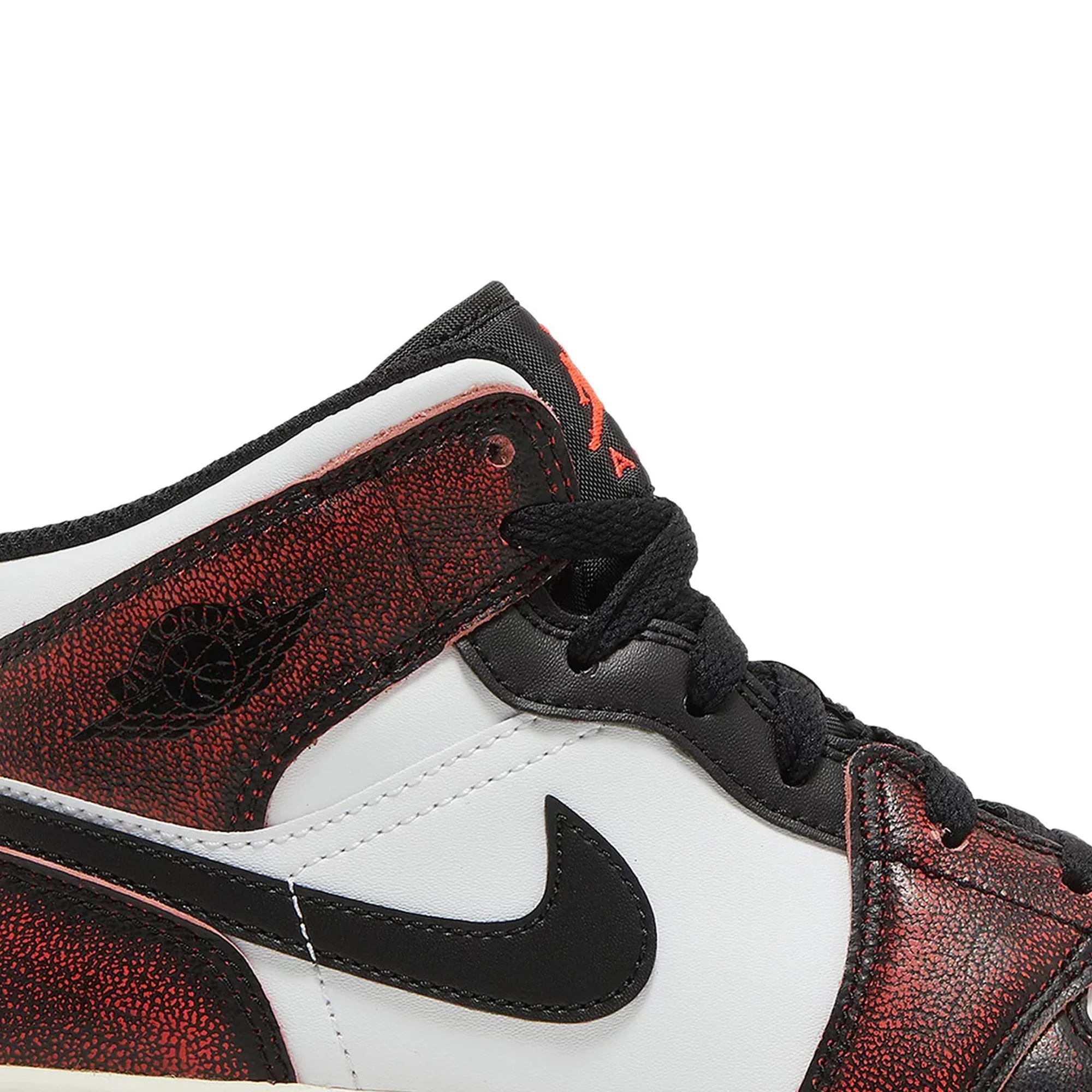 Air Jordan 1 Mid 'Wear-Away Chicago' GS (2022) - Image 6
