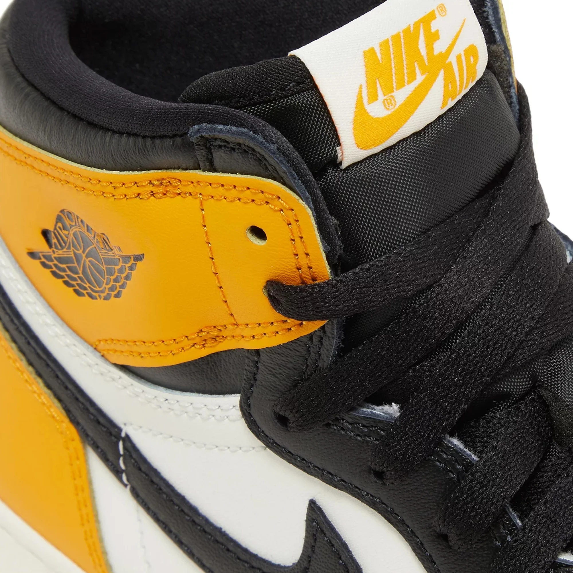 Air Jordan 1 Retro High OG 'Taxi' (2022) - Image 9
