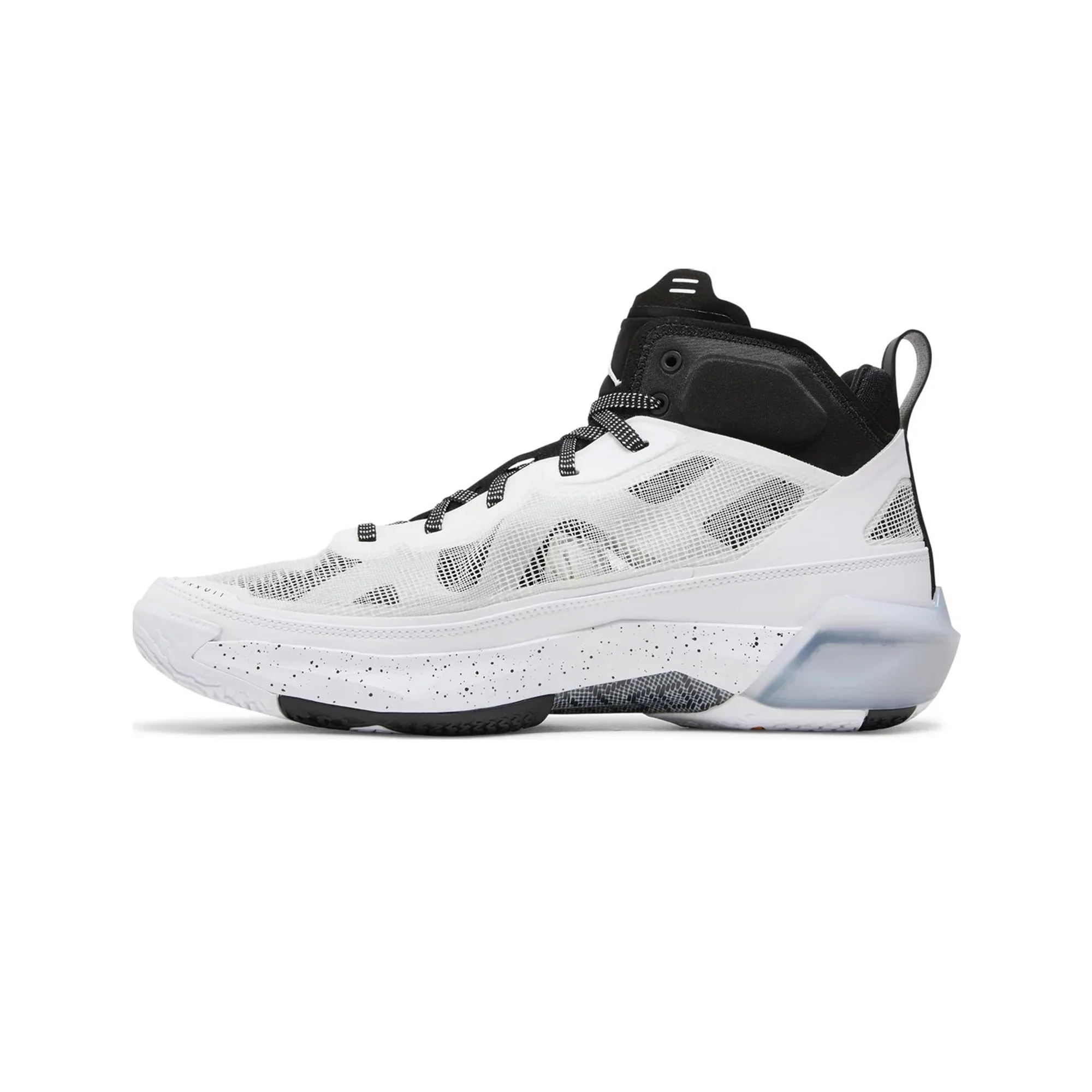 Air Jordan 37 'Oreo' (2022) - Image 3