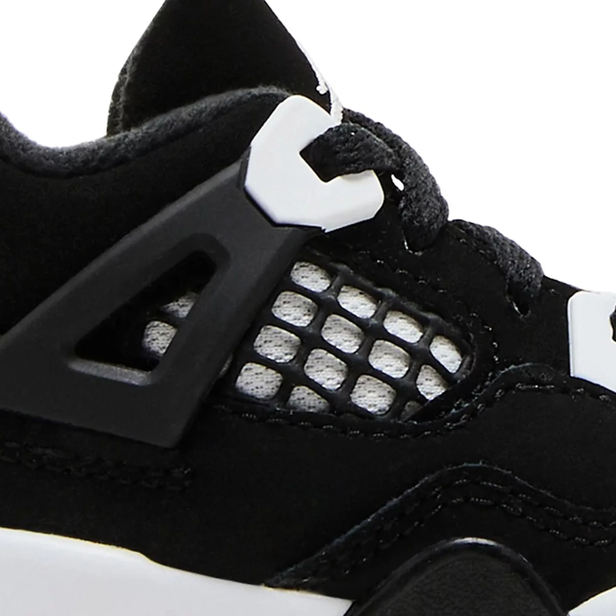 Air Jordan 4 Retro 'White Thunder' TD (2024) - Image 7