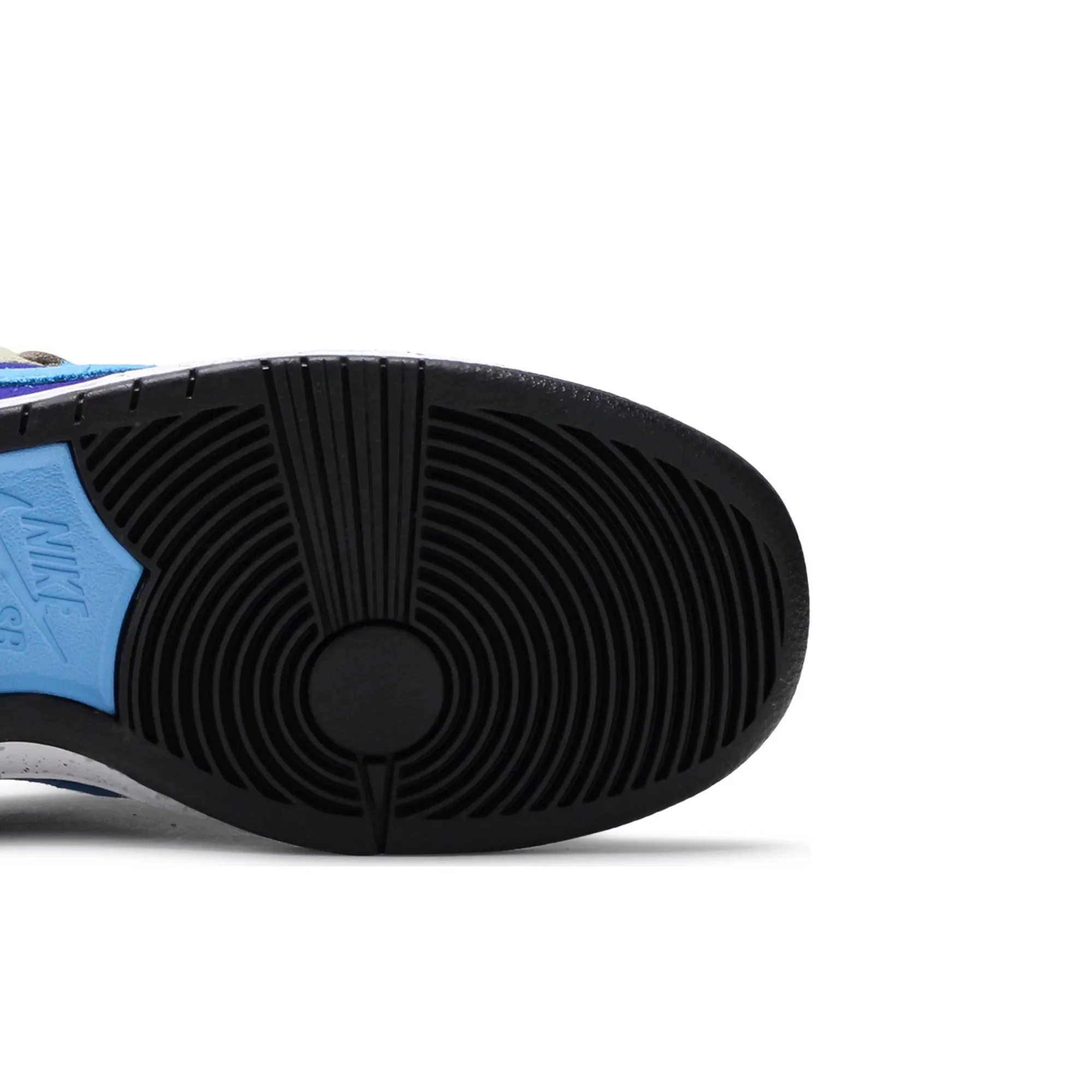 Dunk Low SB x ACG 'Celadon' - Image 10