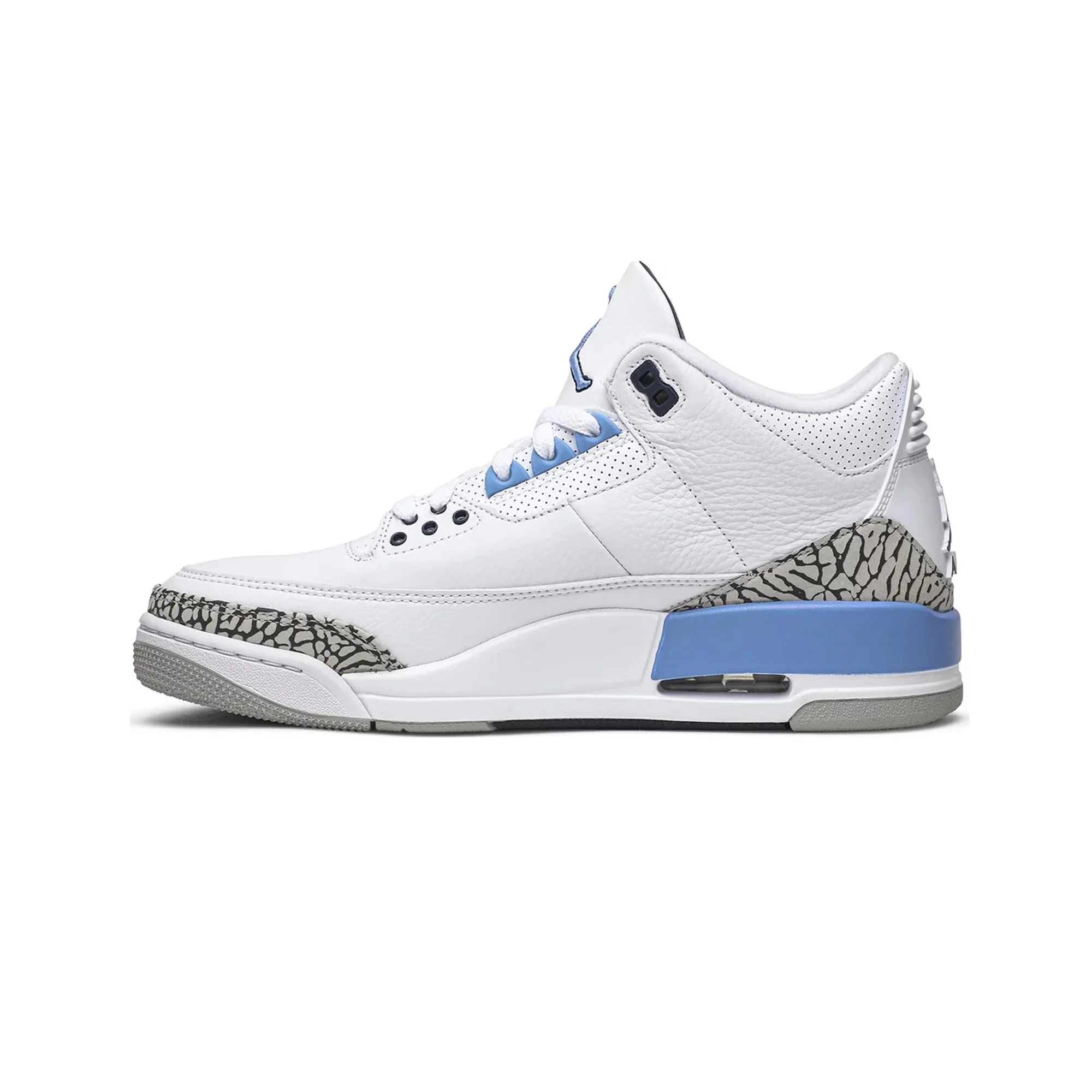 Air Jordan 3 Retro 'UNC' (2020) - Image 3