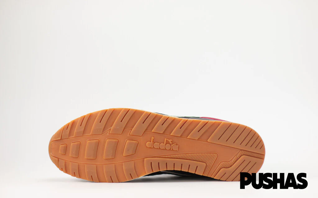 N9000 x 24 Kilates x Sabotage 'In Vino Veritas' (2020) - Image 5