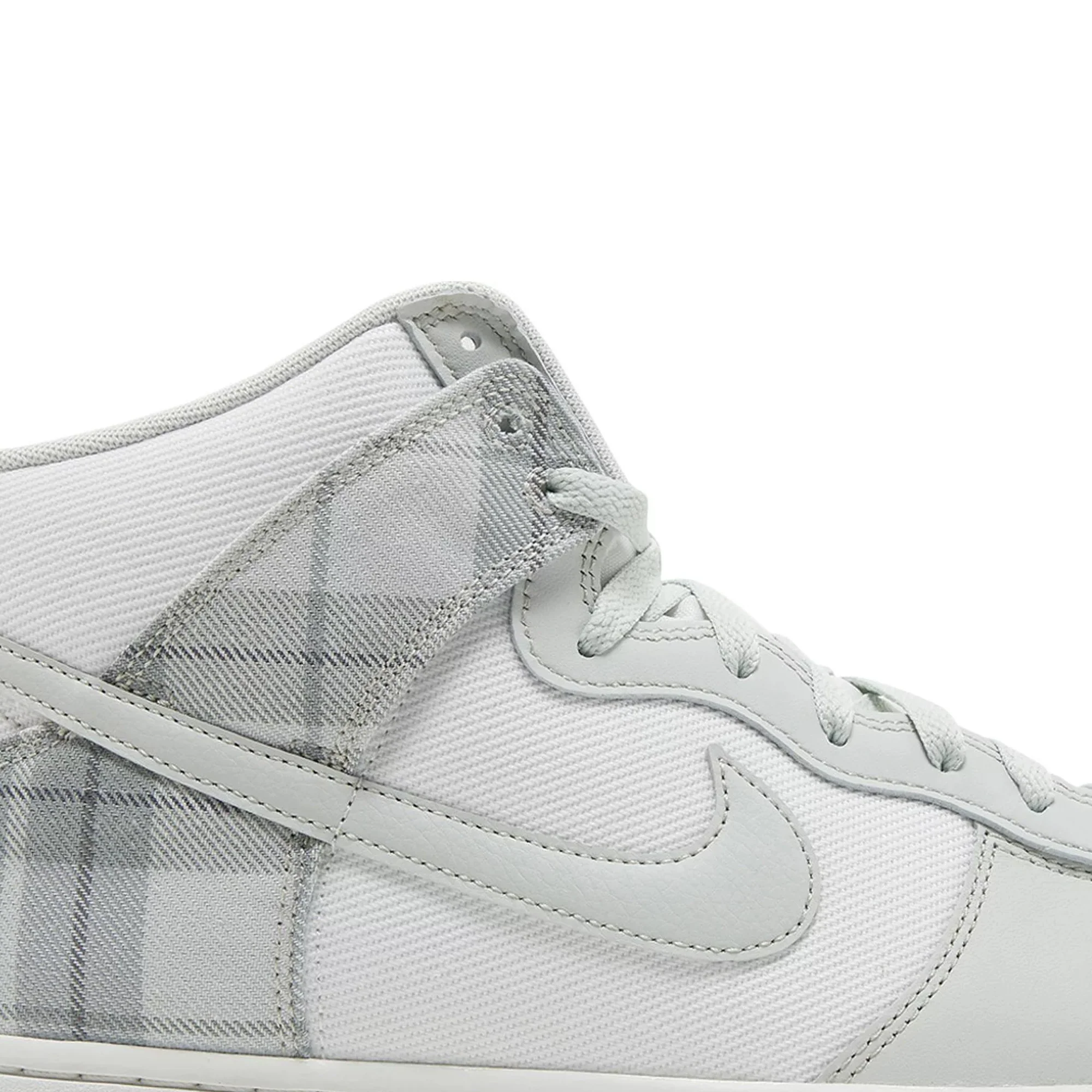 Nike Dunk High SE 'Tartan Plaid White Light Green' (2023) - Image 6