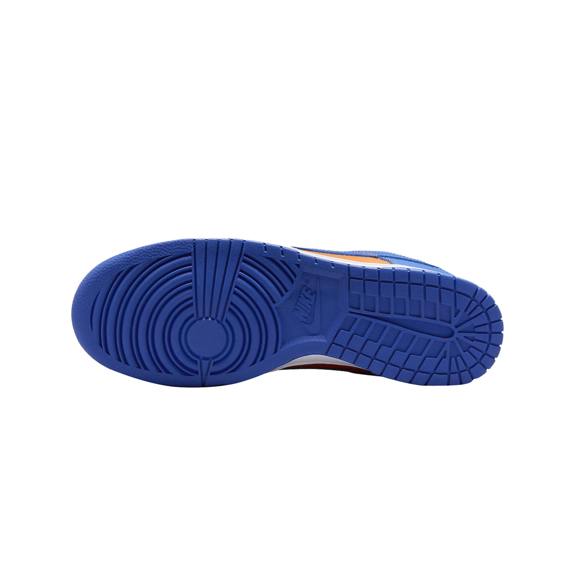 Nike Dunk Low 'Knicks' (2024) - Image 6