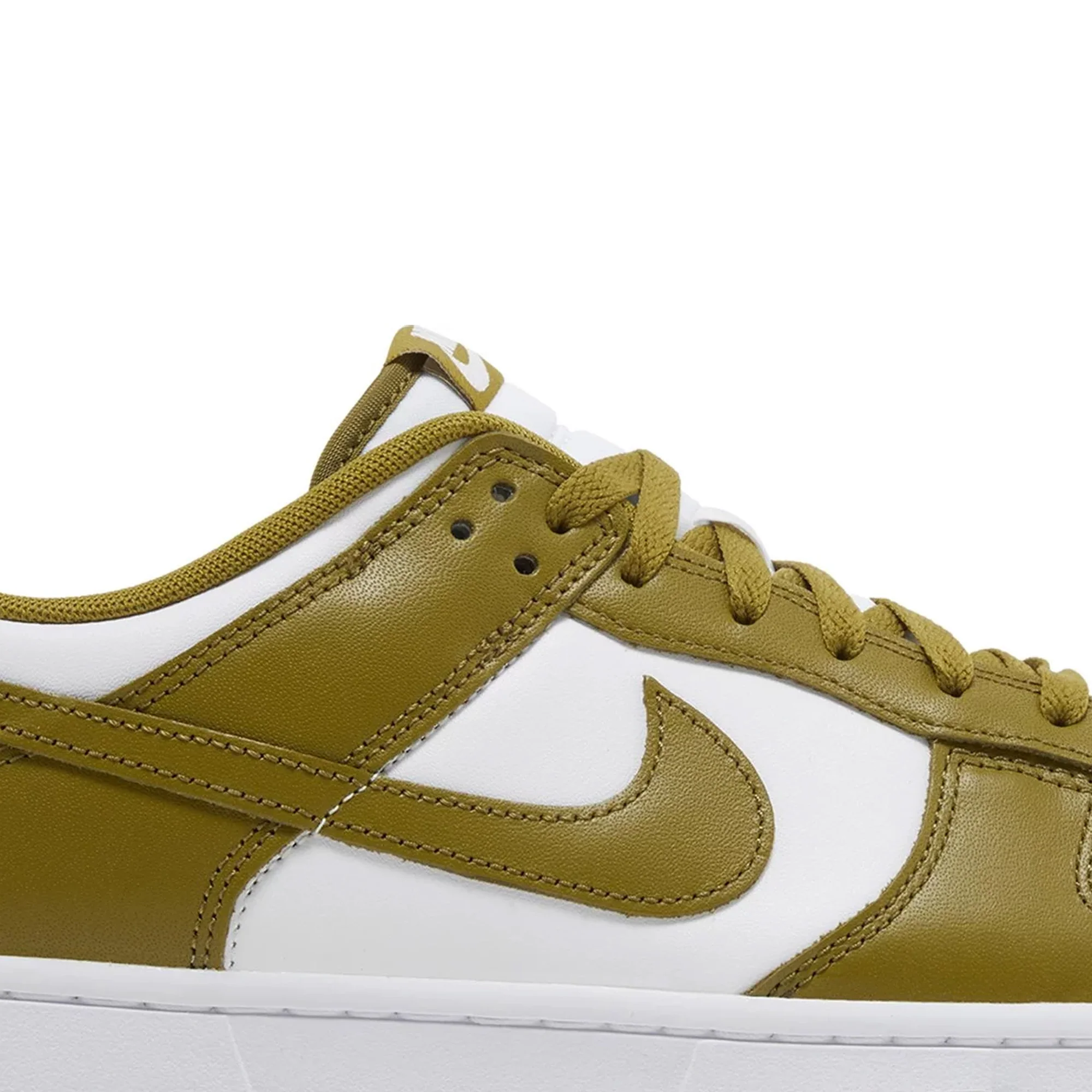 Nike Dunk Low Retro 'Pacific Moss' (2024) - Image 6