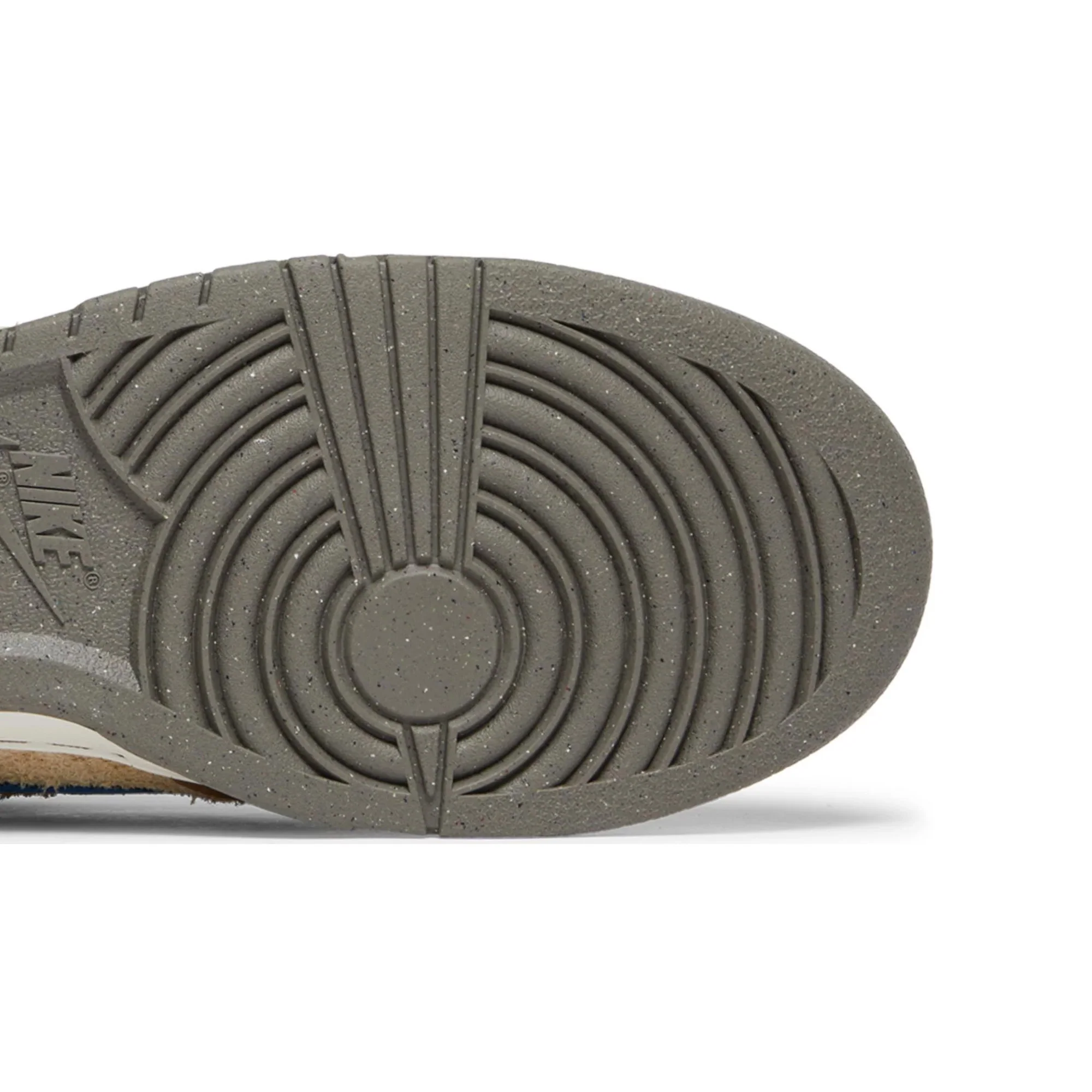 Nike Dunk Low size? 'Dark Driftwood' (2022) - Image 10