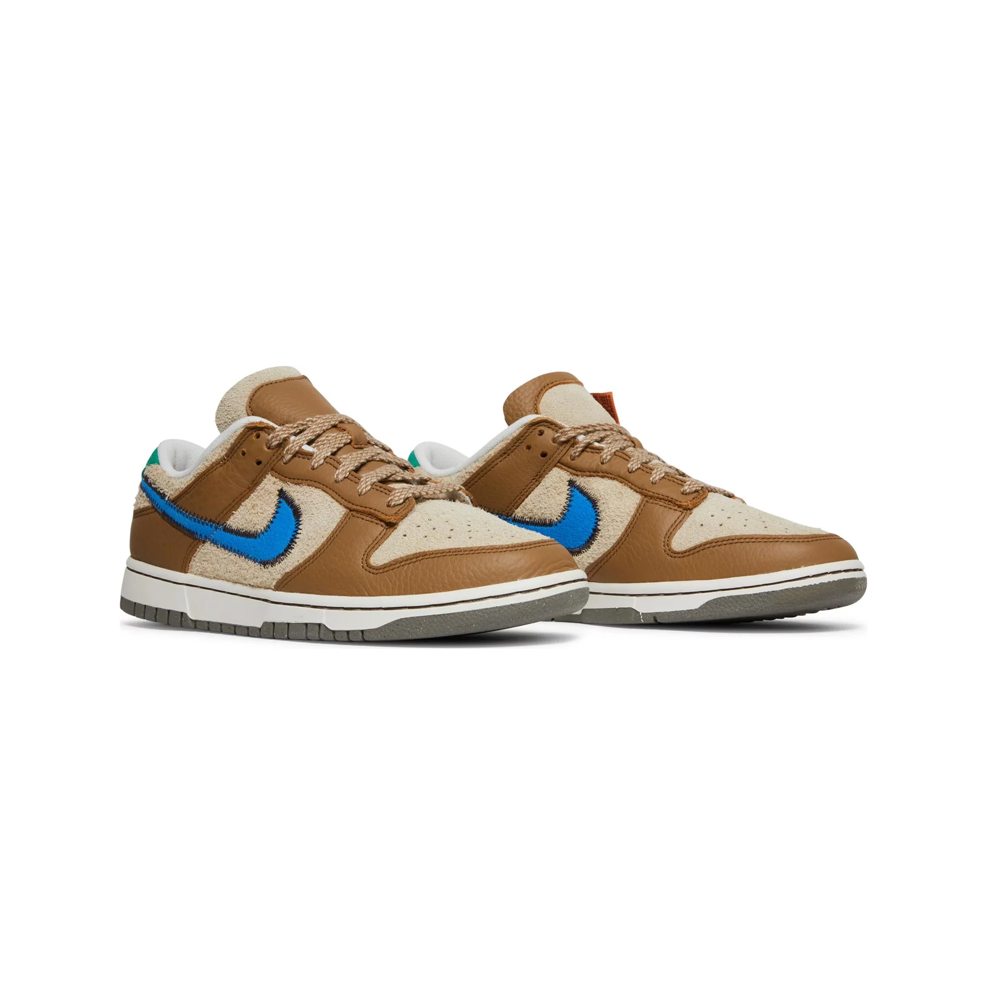 Nike Dunk Low size? 'Dark Driftwood' (2022) - Image 2