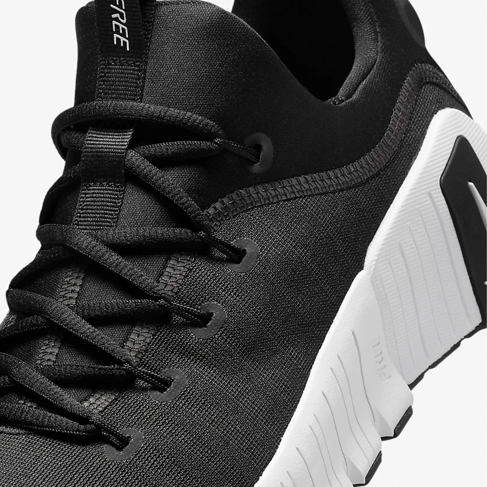 Nike Free Metcon 6 'Black White' Women's (2024) - Image 6