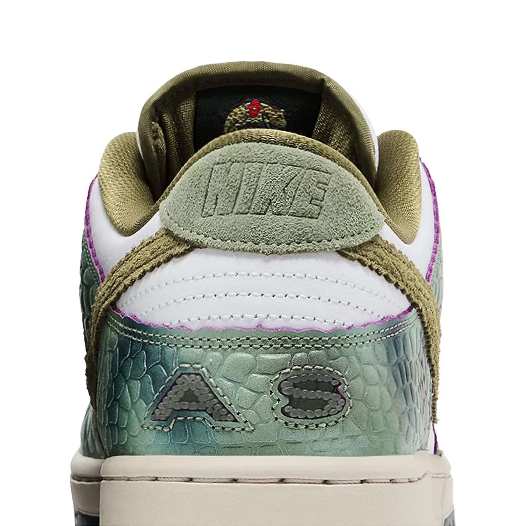 Nike SB Dunk Low Alexis Sablone 'Chameleon' (2024) - Image 6