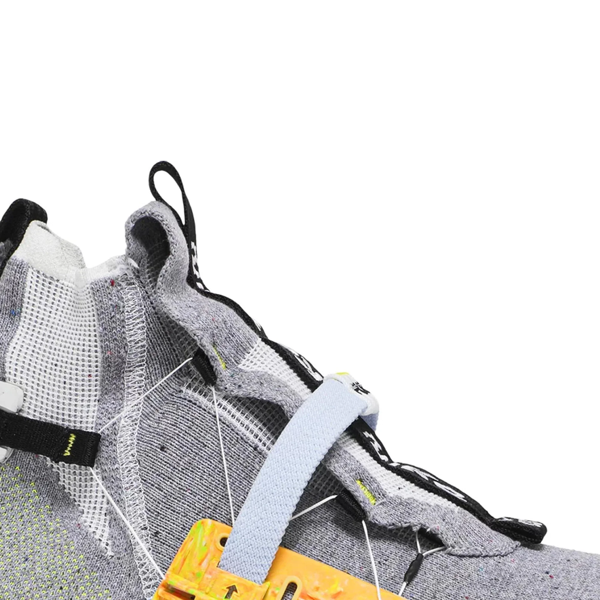 Space Hippie 03 'Grey Volt' - Image 7