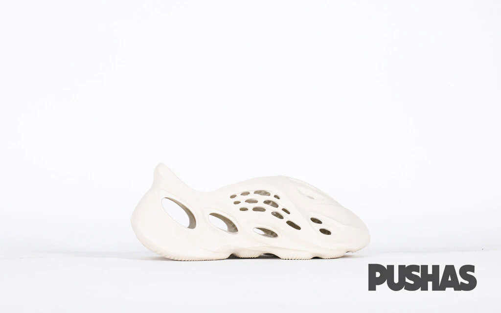 Yeezy Foam 'RNNR Ararat' - Image 4